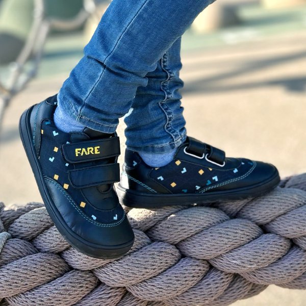 FARE MID-WIDE TRAILERKY dětské celoroční nepromokavé boty černé